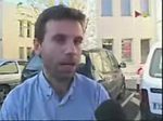 V&iacute;deo em&egrave;s al Telenot&iacute;cies de TV3 sobre la manifestaci&oacute; de ve&iuml;ns de Gav&agrave; Mar a l'aeroport del Prat  (18 de desembre de 2004)